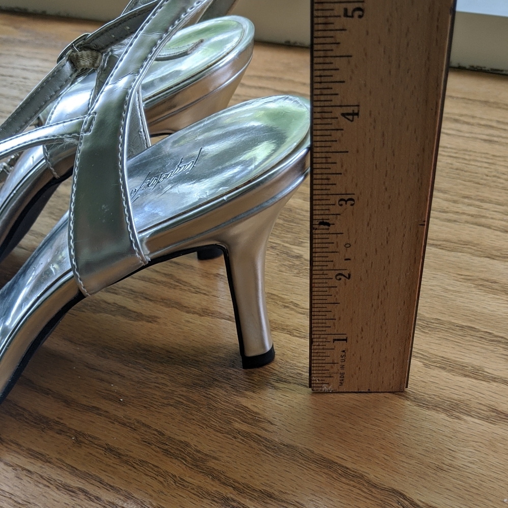 Silver Crystal open toe heal sandal shoe - Picture 2 of 5